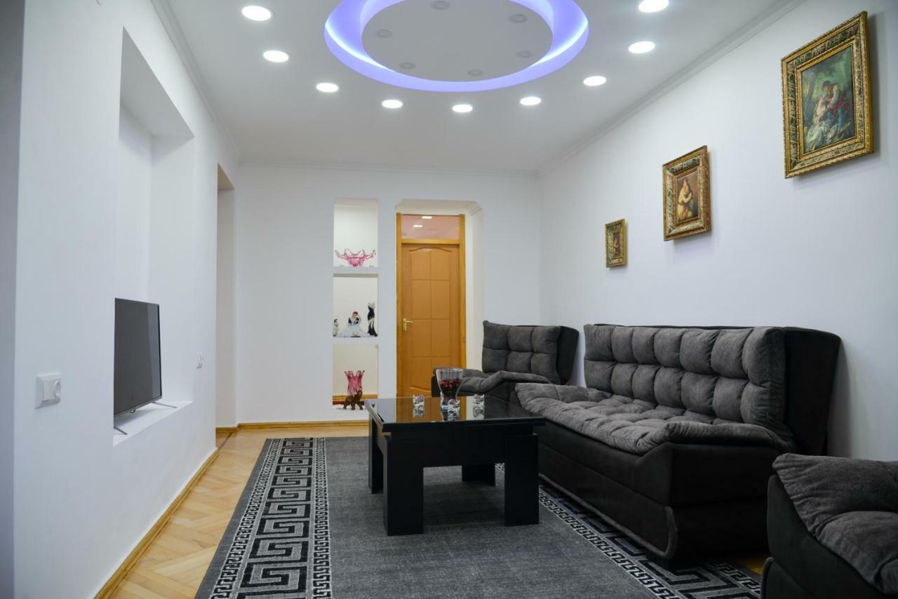 Anastasia Apartment Kutaissi Exterior foto